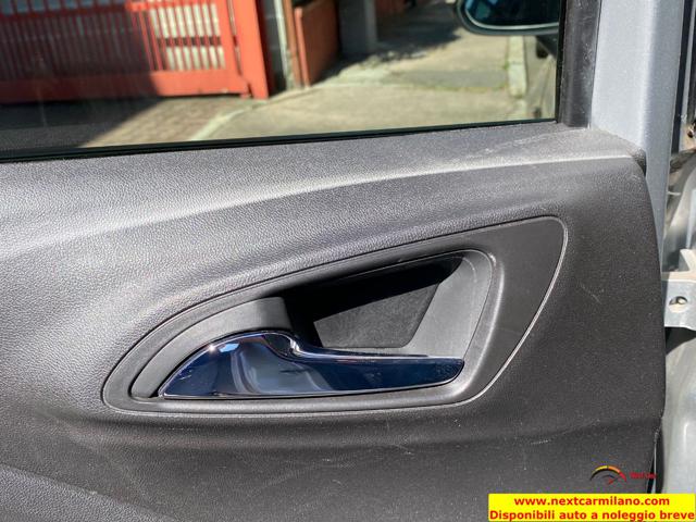 OPEL Corsa usata 46