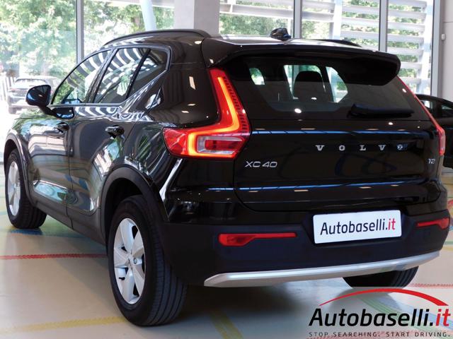 VOLVO XC40 usata, con USB