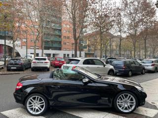 MERCEDES-BENZ SLK 200 usata, con Cruise Control