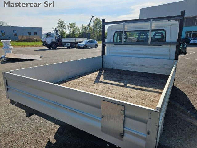 PEUGEOT Boxer usata, con Autoradio