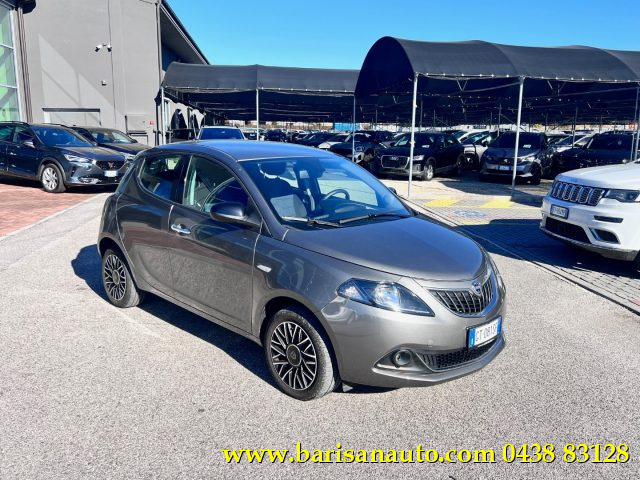 LANCIA Ypsilon usata, con Airbag
