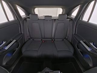 MERCEDES-BENZ GLA 180 usata, con Alzacristalli elettrici