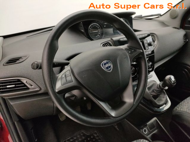 LANCIA Ypsilon usata, con Servosterzo