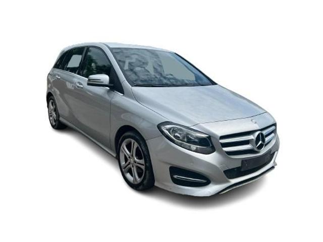 MERCEDES-BENZ B 180 usata, con Airbag