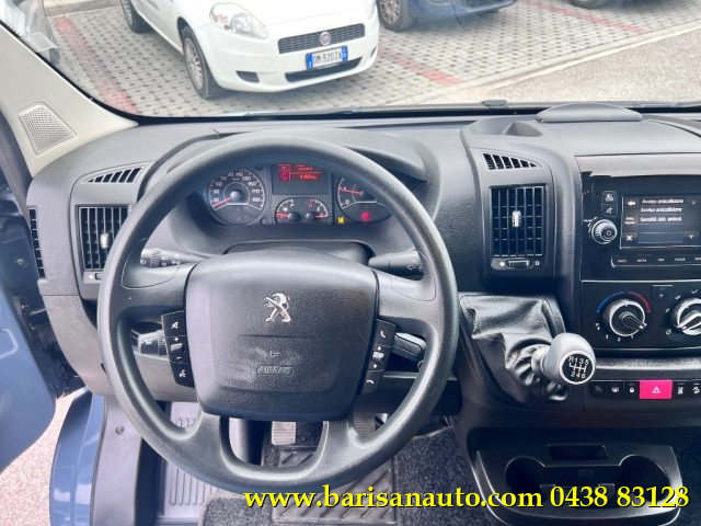 PEUGEOT Boxer usata, con USB
