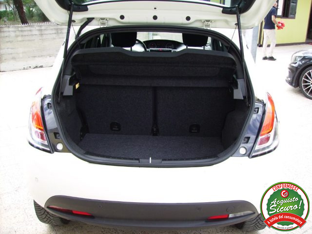LANCIA Ypsilon usata 30
