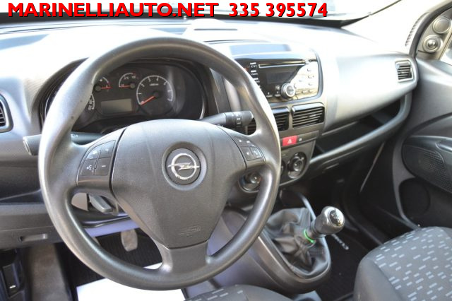 OPEL Combo usata, con Servosterzo