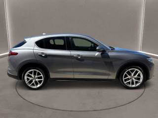 ALFA ROMEO Stelvio usata, con Airbag laterali