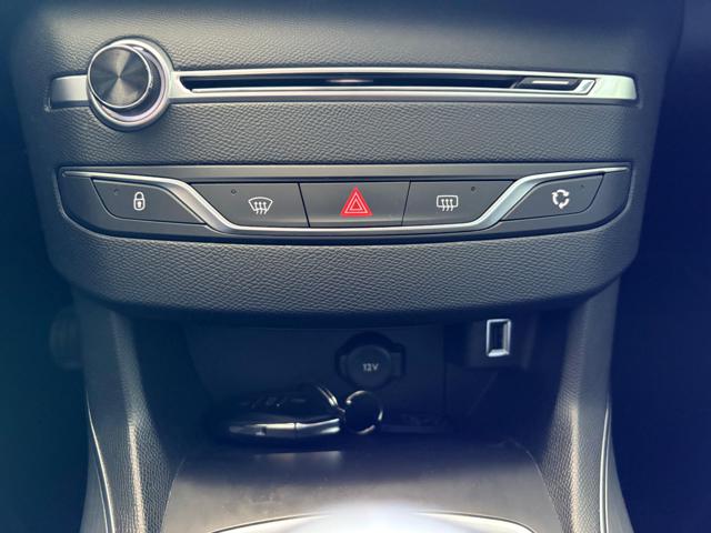 PEUGEOT 308 usata, con Controllo elettronico della corsia