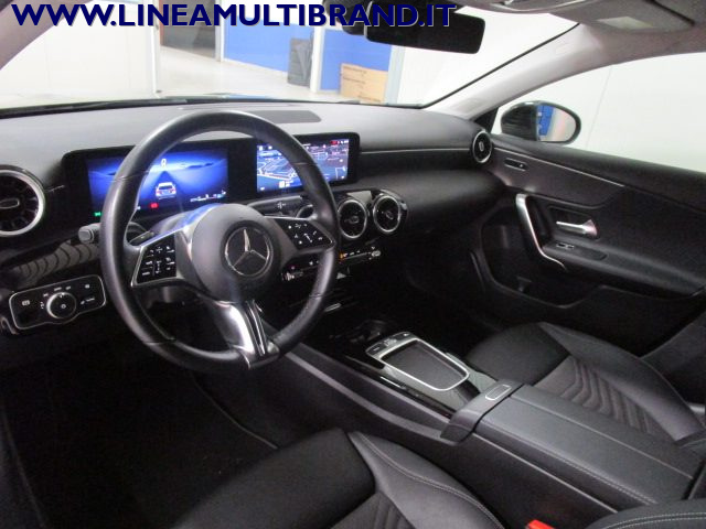 MERCEDES-BENZ A 180 usata, con Telecamera per parcheggio assistito