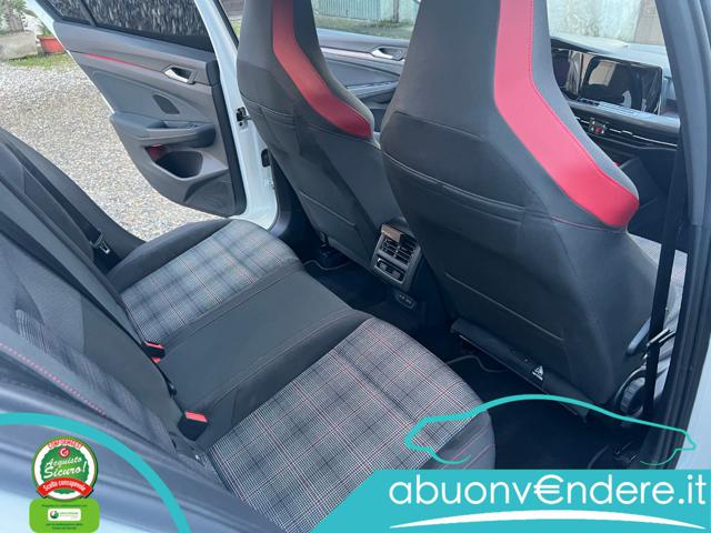 VOLKSWAGEN Golf usata, con Controllo trazione