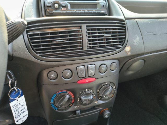 FIAT Punto usata, con Boardcomputer