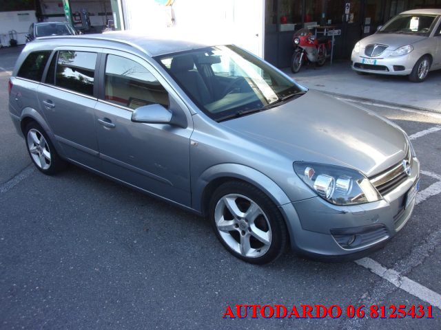 OPEL Astra usata, con Climatizzatore