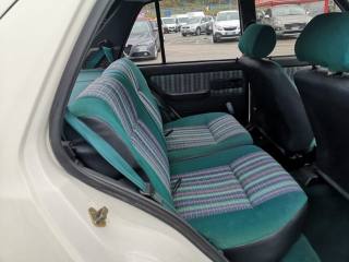 PEUGEOT 205 usata 8