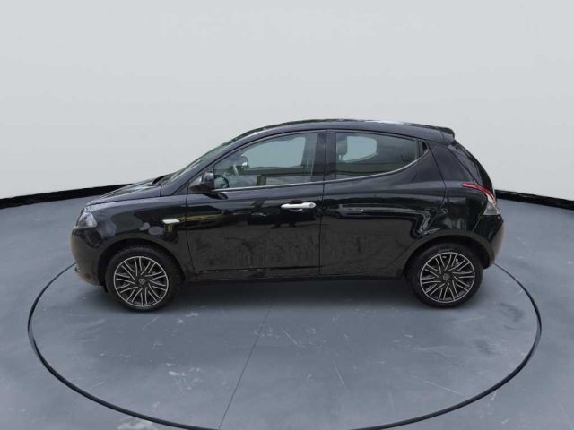 LANCIA Ypsilon usata, con Controllo trazione