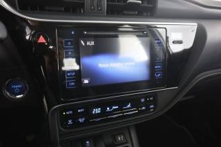 TOYOTA Auris usata 7