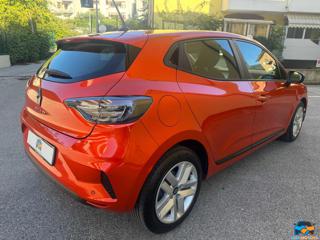 RENAULT Clio usata, con Autoradio