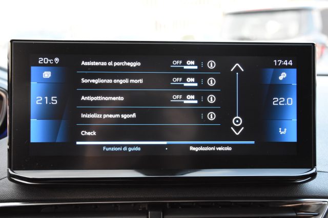 PEUGEOT 3008 usata, con Bluetooth