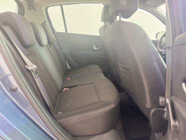 RENAULT Clio usata 11