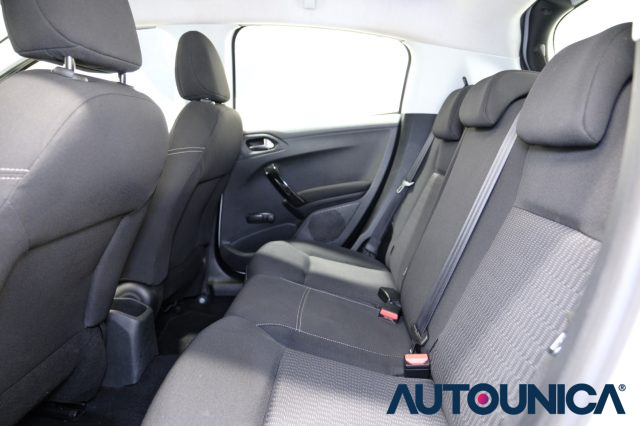 PEUGEOT 208 usata 33