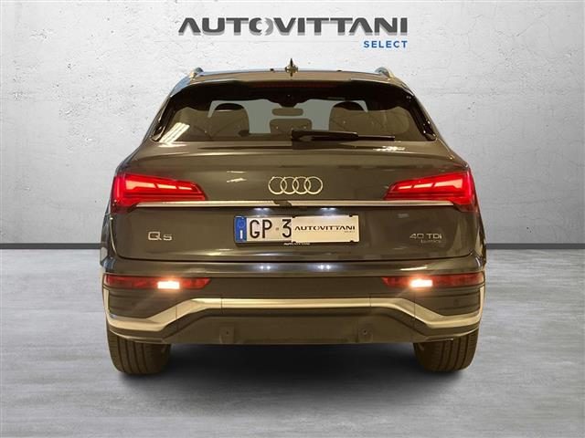 AUDI Q5 usata, con Autoradio