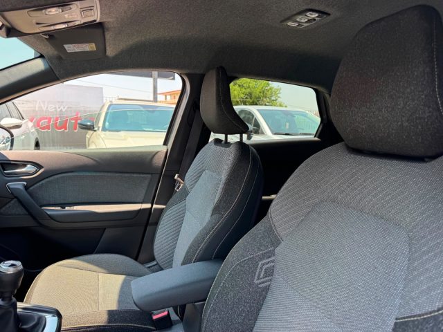 RENAULT Captur usata, con Autoradio