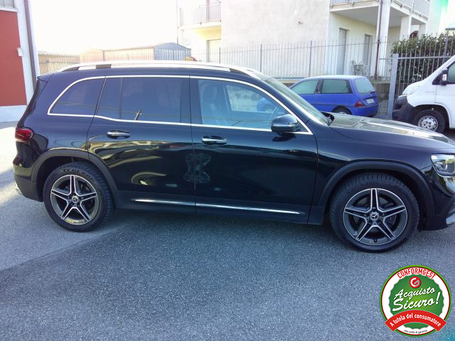 MERCEDES-BENZ GLB 200 usata, con Climatizzatore