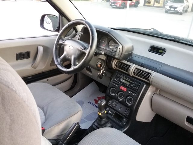 LAND ROVER Freelander usata, con Fendinebbia