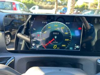 MERCEDES-BENZ A 180 usata, con Controllo automatico clima