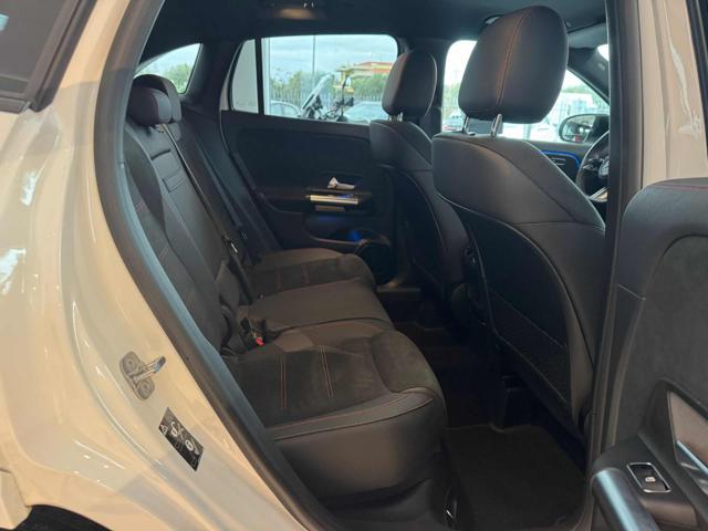 MERCEDES-BENZ GLA 200 usata, con Alzacristalli elettrici