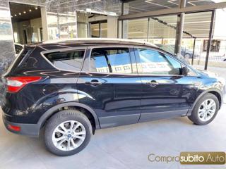 FORD Kuga usata, con Autoradio