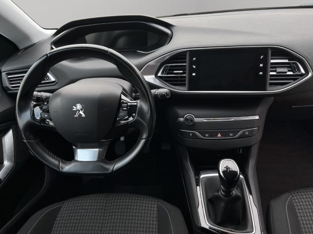 PEUGEOT 308 usata, con Fendinebbia