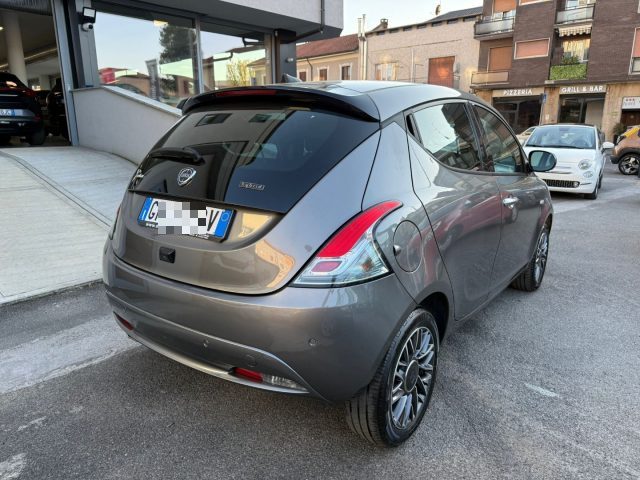 LANCIA Ypsilon usata, con Chiusura centralizzata