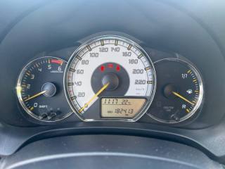 TOYOTA Yaris usata, con Airbag testa
