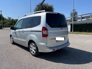 FORD Tourneo Courier usata, con Alzacristalli elettrici