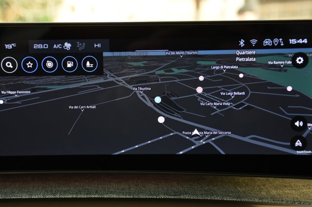 PEUGEOT 3008 usata, con Vivavoce