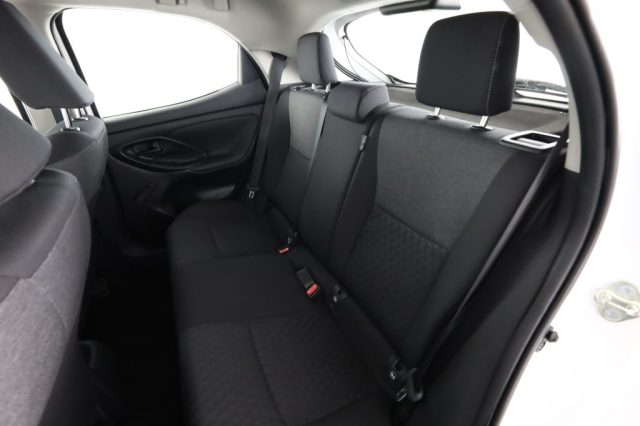 TOYOTA Yaris usata 3