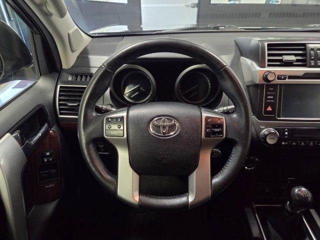 TOYOTA Land Cruiser usata, con Touch screen