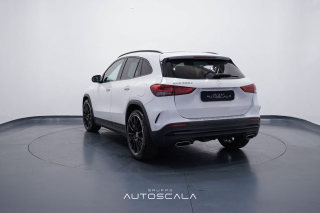 MERCEDES-BENZ GLA 200 usata, con Airbag Passeggero