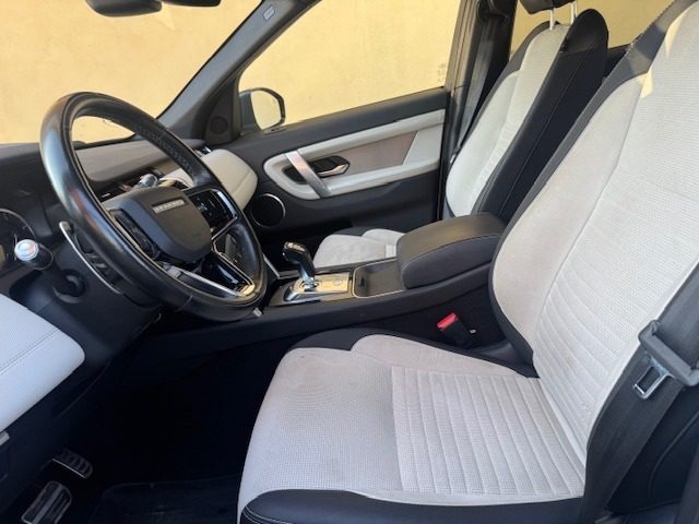 LAND ROVER Discovery Sport usata, con Chiusura centralizzata