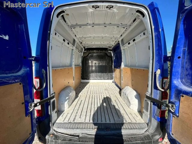 RENAULT Master usata, con Volante multifunzione