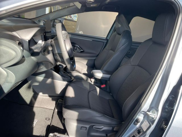 TOYOTA Yaris usata, con Servosterzo