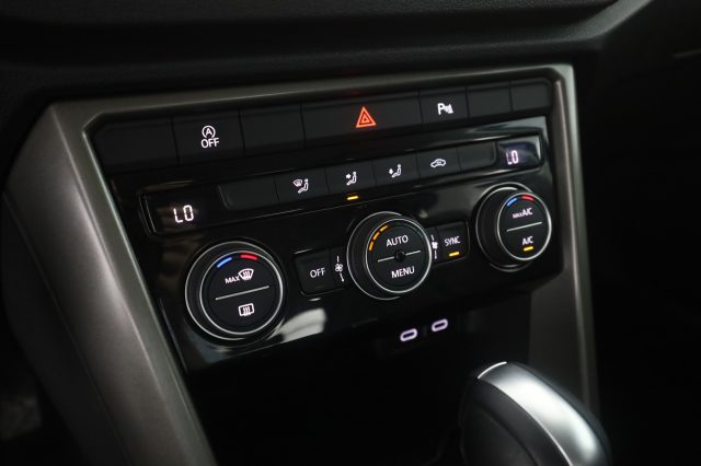 VOLKSWAGEN T-Roc usata 10