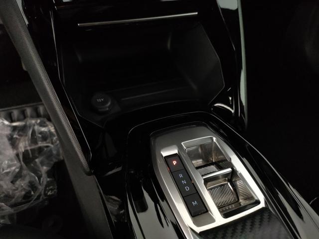 PEUGEOT 2008 usata, con Servosterzo