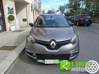 RENAULT Captur usata, con Volante in pelle