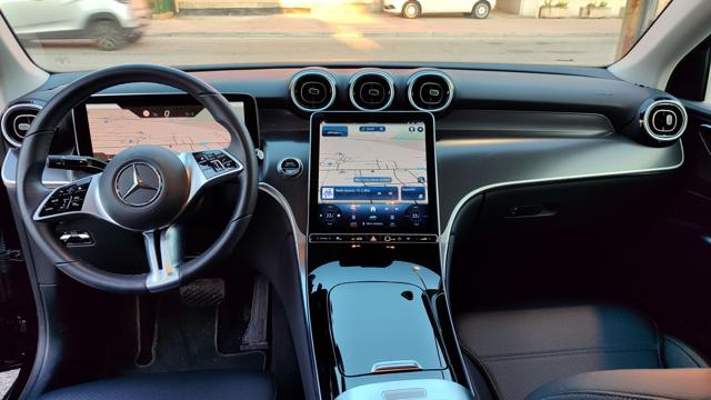 MERCEDES-BENZ GLC 220 usata, con Boardcomputer