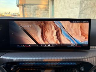 BMW 320 usata, con USB