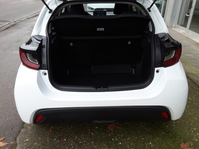 MAZDA 2 usata, con Touch screen