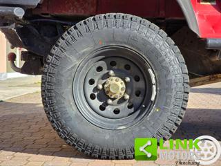 LAND ROVER Defender usata 50
