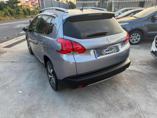 PEUGEOT 2008 usata, con Airbag laterali